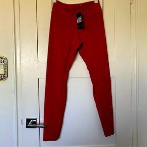 LAST CALL BNWT 🔥 Nike One Luxe Dri-FIT Mid-Rise Workout Legging in Terracotta